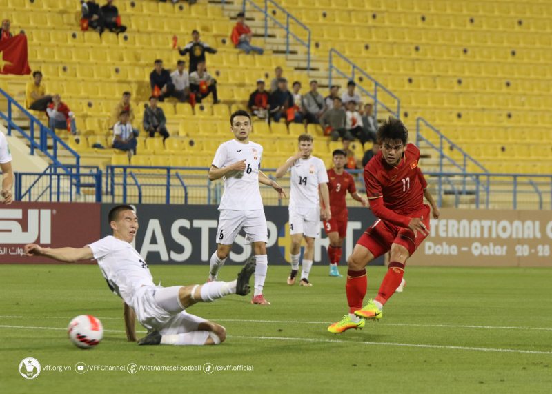 Watch the penalty shootout of 11m to help Vietnam U23 win the Southeast  Asian championship 